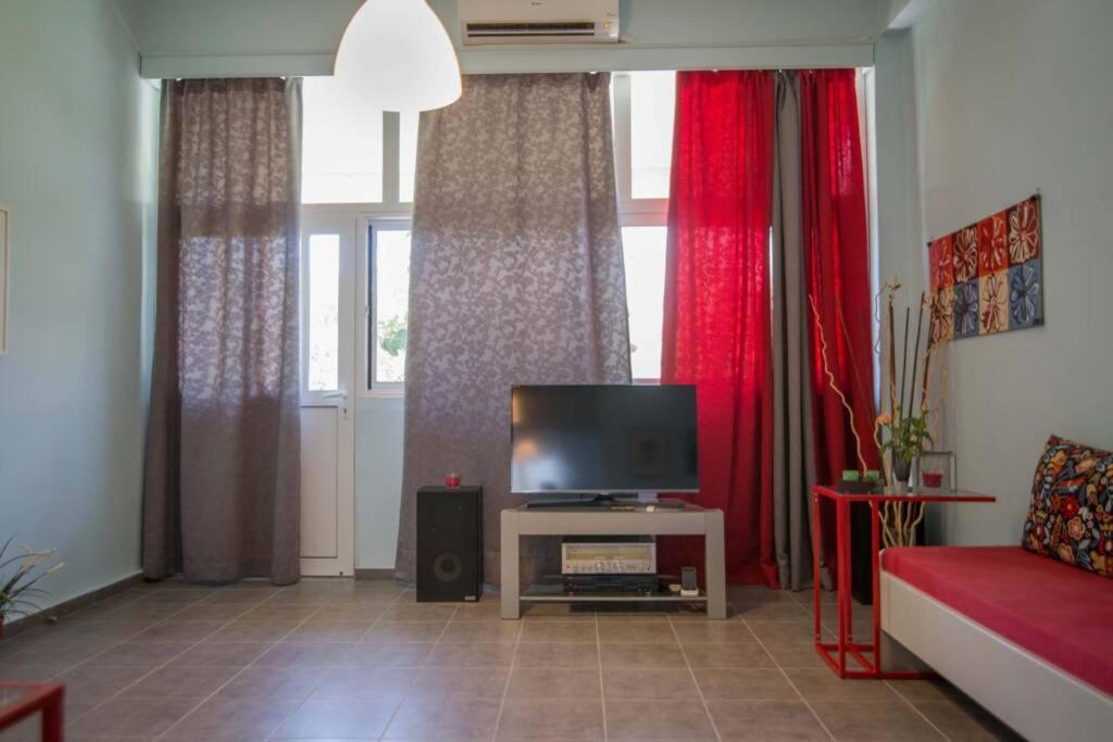 فيلا Ανακαινισμενη Μονοκατοικια 125 Τμ Στο Κεντρο Με Κηπο Mesolóngion المظهر الخارجي الصورة